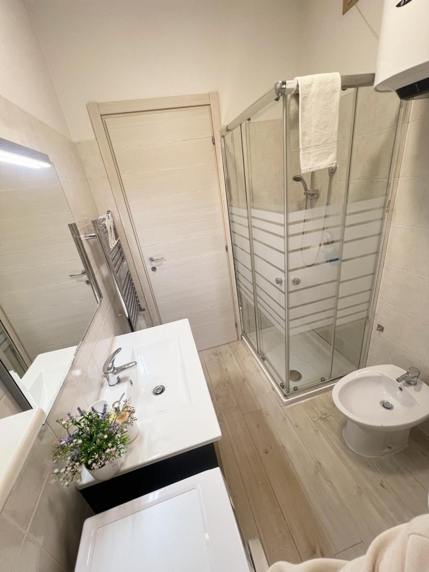 Grazia'S Apartment Sassari Bagian luar foto